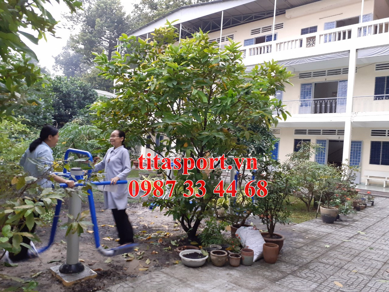 Hình ảnh thiết bị thể thao ngoài trời