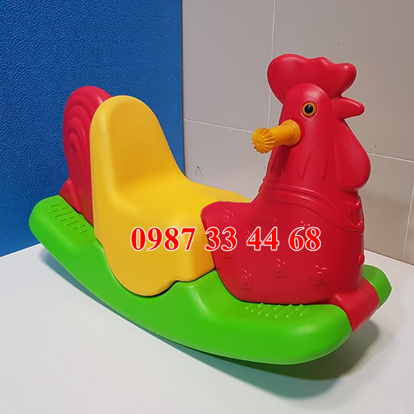 BẬP BÊNH TRONG NHÀ CON GÀ