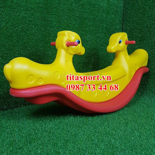 BẬP BÊNH TRẺ EM TRONG NHÀ HÌNH CON HƯƠU