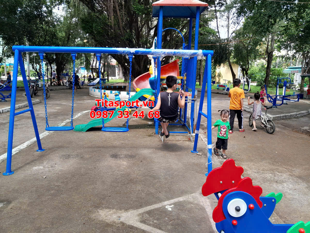 Lắp đặt xích đu trẻ em